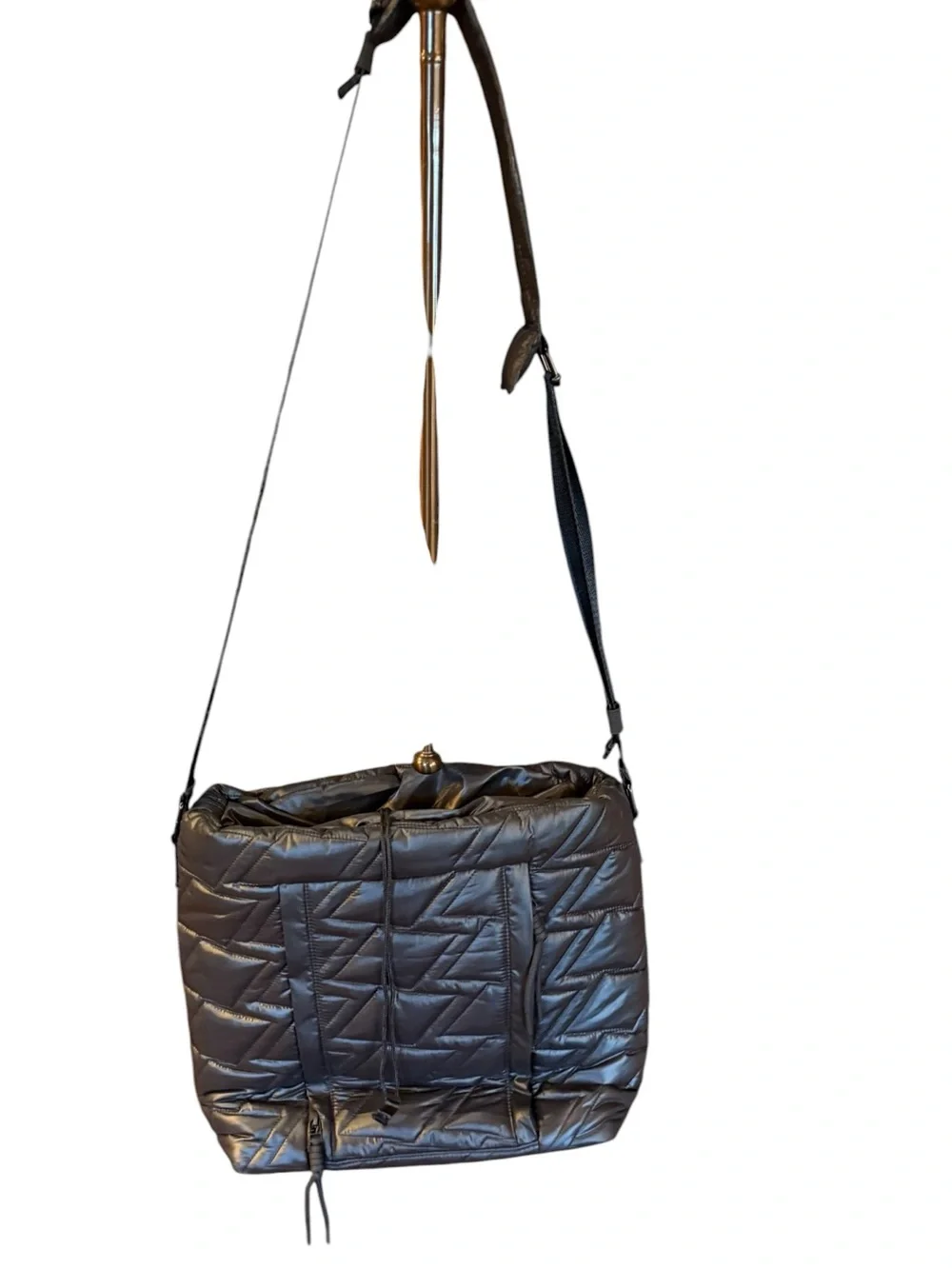 Gymshark Quilted Crossbody Yoga Bag in Black 15” x 13”